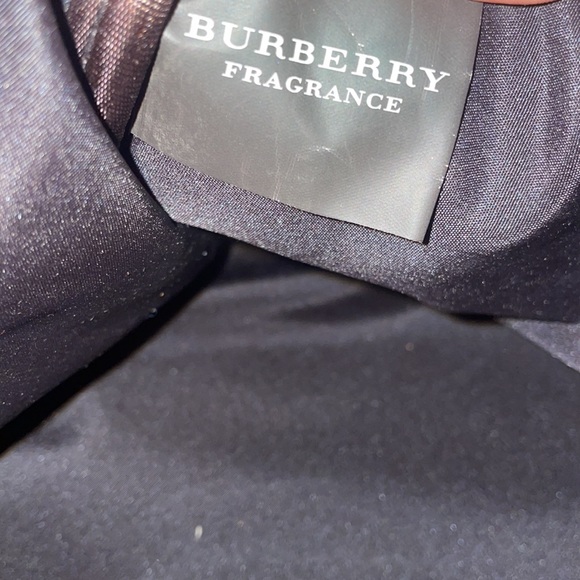 Burberry - Picture 5 of 12